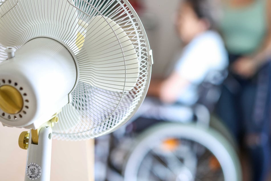 Ältere Menschen leiden am meisten unter den hohen Temperaturen. (Symbolfoto)