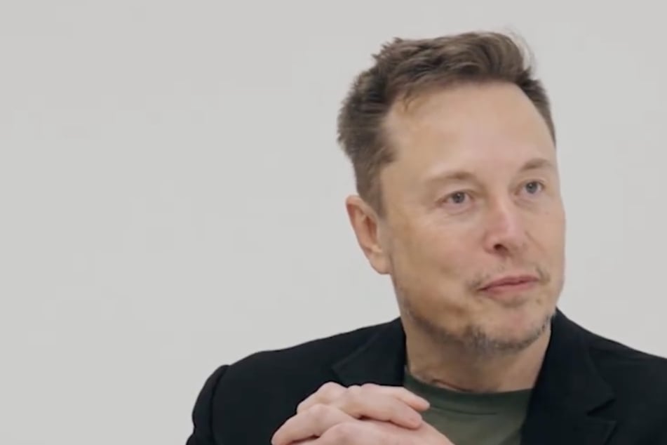 Elon Musk: Elon Musk macht Schluss mit UFO-Gerüchten: Militärprojekte statt Außerirdische!