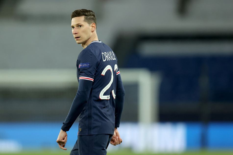 Seit vier Spielzeiten ist Julian Draxler (27) bei Paris Saint-Germain unter Vertrag. Dies scheint sich auch weiterhin nicht zu ändern.