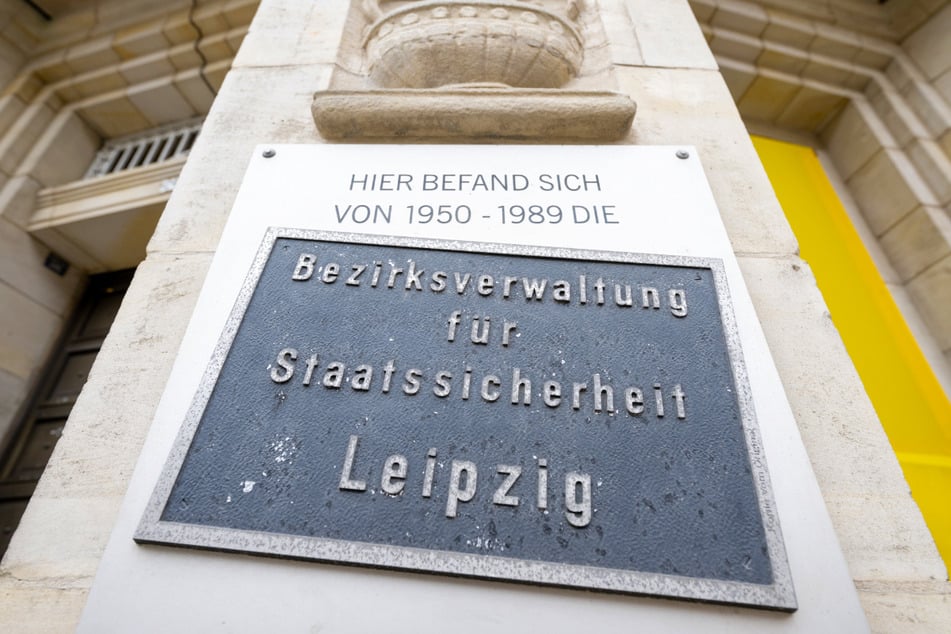 Inwiefern die Stasi ihre Finger im Spiel hatte, wird sich heute kaum noch aufklären lassen. Deren Bezirksverwaltung hatte ihren Sitz in der heutigen Gedenkstätte Museum in der "Runden Ecke".