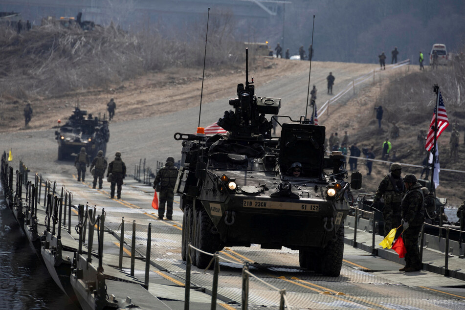 US soldiers participate in a joint river-crossing exercise with South Korean soldiers in Yeoncheon, north of Seoul.