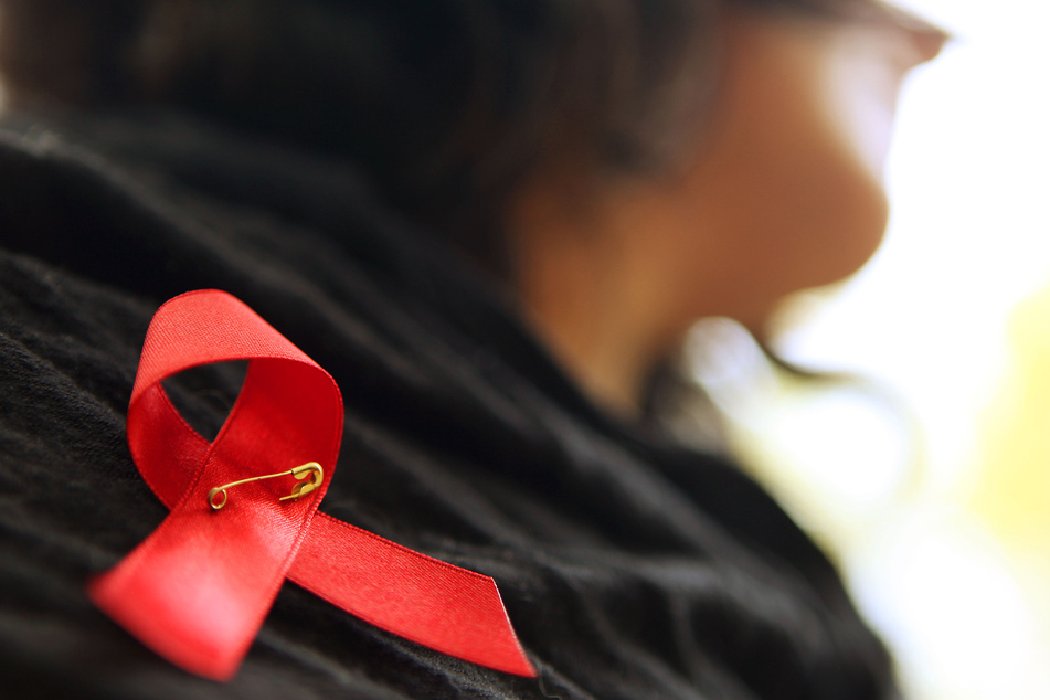 HIV gilt als unheilbar, dennoch gelang es bereits vier Menschen, sich von der Krankheit zu erholen.