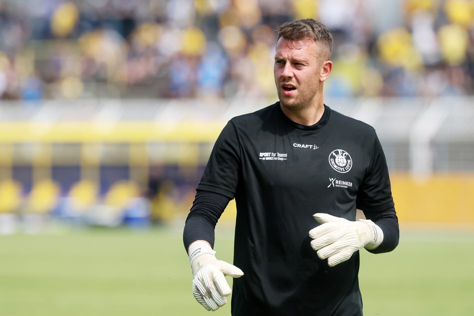 Andreas Naumann (33) wird voraussichtlich monatelang nicht für Lok Leipzig zwischen den Pfosten stehen. Der Torwart zog sich beim Training am vergangenen Freitag einen Kreuzbandriss zu.