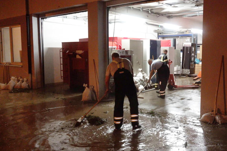 Auch in Bempfingen (Kreis Esslingen) hatte die Feuerwehr alle Hände voll zu tun.