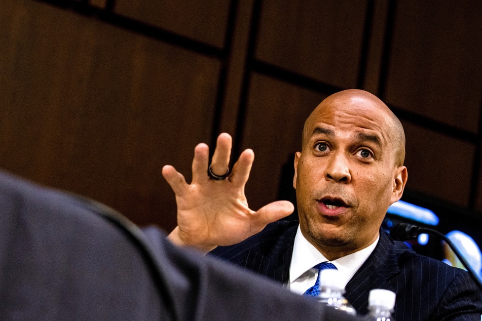 Senator Cory Booker shares details of escape from Hamas bombings in Israel