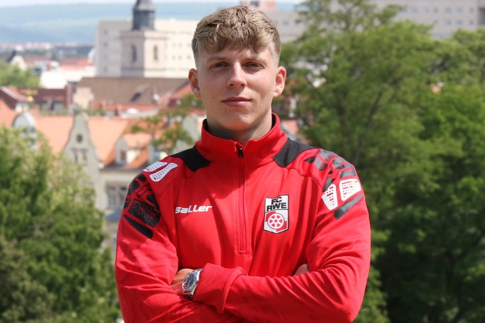 Neuzugang Marco Wolf (23) wurde beim FC Rot-Weiß Erfurt offiziell vorgestellt.
