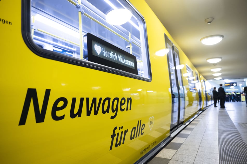 Nach einer letzten Testphase sind in Berlin bis zu 36 Neuwagen der Berliner U-Bahn unterwegs.