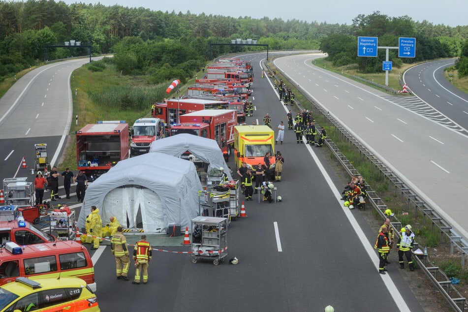 Schwerer Unfall auf der A10 – auf dem Berliner Ring leider keine Seltenheit wie hier 2018 (Foto: Julian Stähle/dpa-Zentralbild/dpa).