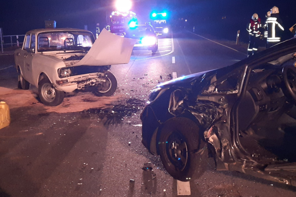 Die beiden verunfallten Fahrzeuge auf der S119.