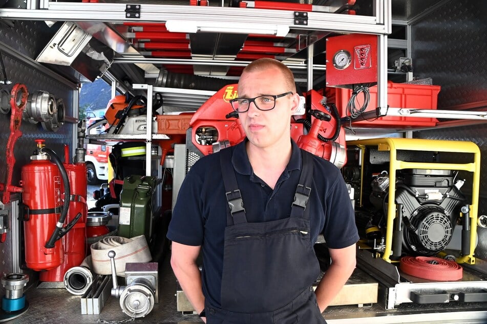 Florian Demand (29) sucht händeringend nach neuen Kameraden und Kameradinnen für die Freiwillige Feuerwehr in Fuchshain.