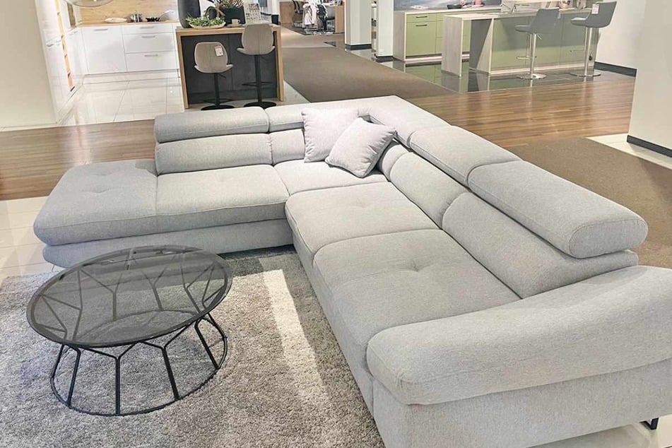 Traumsofa gesucht? Zum Neujahrsshopping bei porta habt Ihr abends lange Zeit zum Stöbern