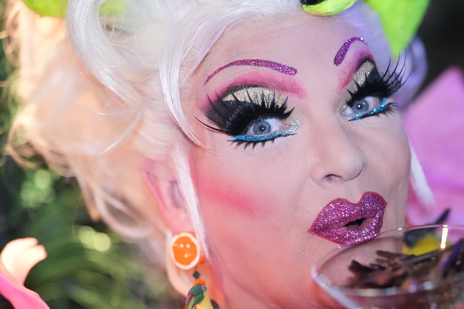 Gibt es bald einen "Olivia-Jones-Platz"? Die Dragqueen ist dafür