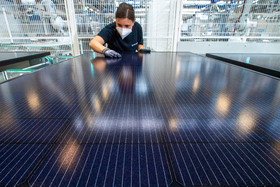 Im Freiberger Werk wurden Solarmodule hergestellt. Nun kündigte das Unternehmen den Mitarbeitern.