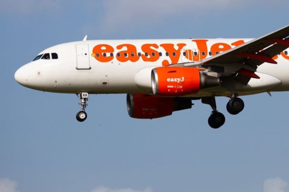 Zwei Verletzte in der Luft: EasyJet-Flugzeug gerät in Turbulenzen