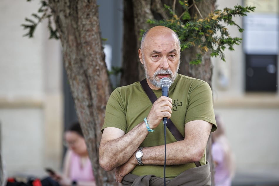 Der Soldat und Professor Ihor Zhaloba (60) aus Kiew hielt spontan eine Rede.