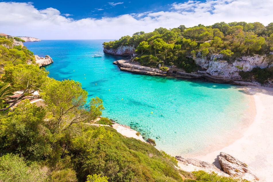 Die schönen Buchten mit türkisblauen Wasser auf Mallorca.