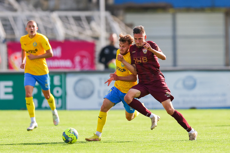 Alexander Siebeck (30, r.), hier noch im Trikot von BFC Dynamo, stand Lok Leipzig schon als Gegner gegenüber.