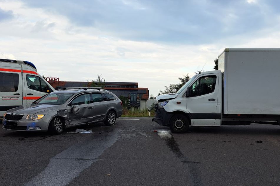 In Burg sind am Dienstag ein Skoda und ein Mercedes zusammengekracht.