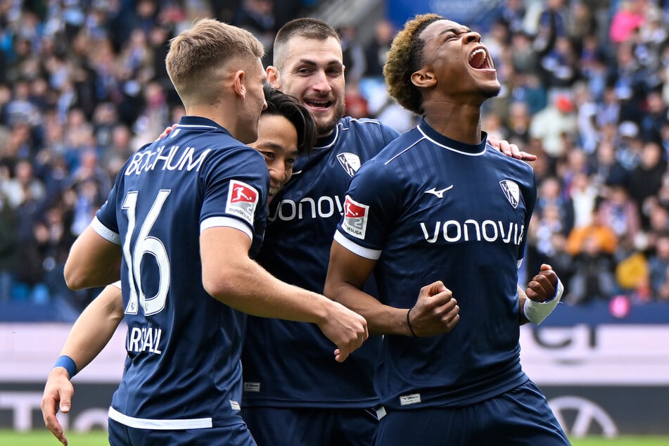 Die 2. Liga kennt Farid Alfa-Ruprecht (20, r.) bereits.