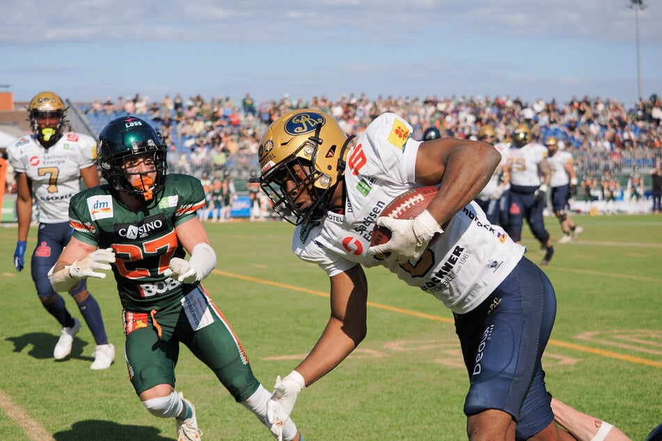 Running Back Tofunmi Lala (r.) war mit vier Touchdowns gut drauf, ließ aber auch zweimal den Ball fallen.