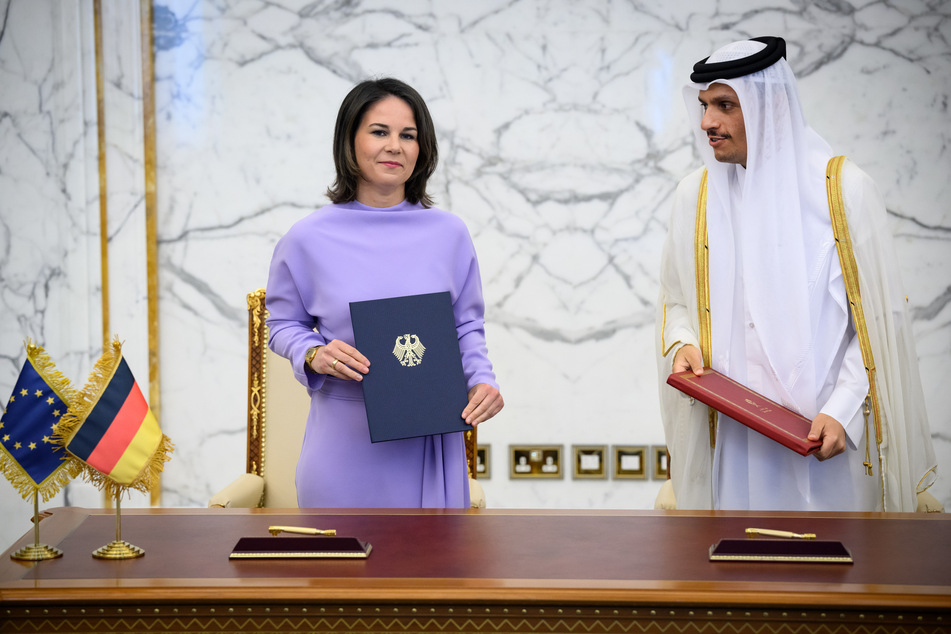 Annalena Baerbock (42, Bündnis 90/Die Grünen, l.), Außenministerin, und Mohammed bin Abdulrahman Al Thani (42, r.), Ministerpräsident und Außenminister von Katar,