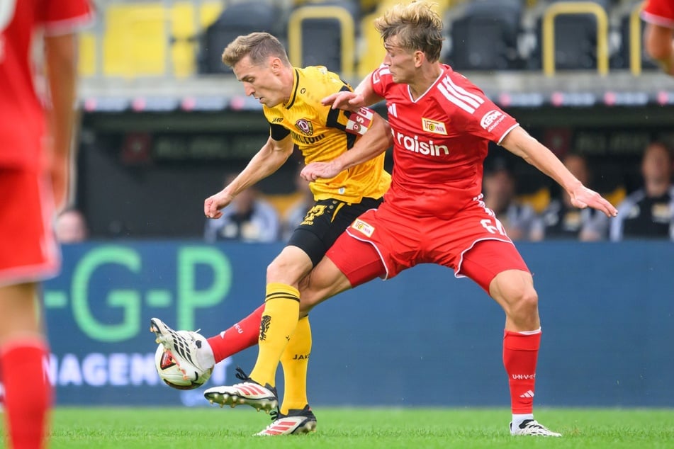 Niklas Hauptmann (30, l.) und Dynamo mussten sich gegen Union Berlin durchbeißen.