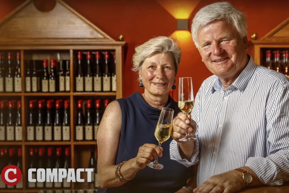 Dieses Foto der Schlossherren taucht im Parteivideo auf. Es ist geklaut, stammt ursprünglich aus einem TAG24-Artikel.