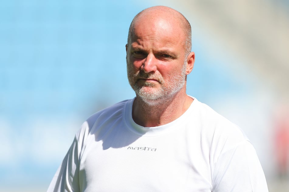 BFC-Trainer Daniel Volbert bedankte sich bei den Fans.