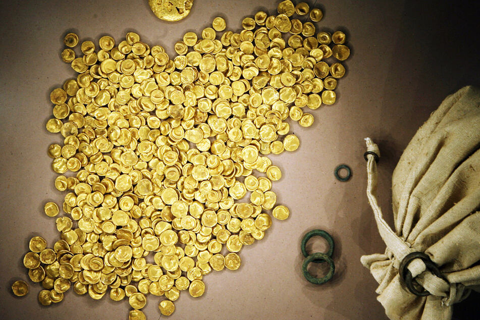 Der größte keltische Goldfund des 20. Jahrhunderts wurde 1999 gefunden, im November 2022 hatten Einbrecher die Goldmünzen gestohlen.
