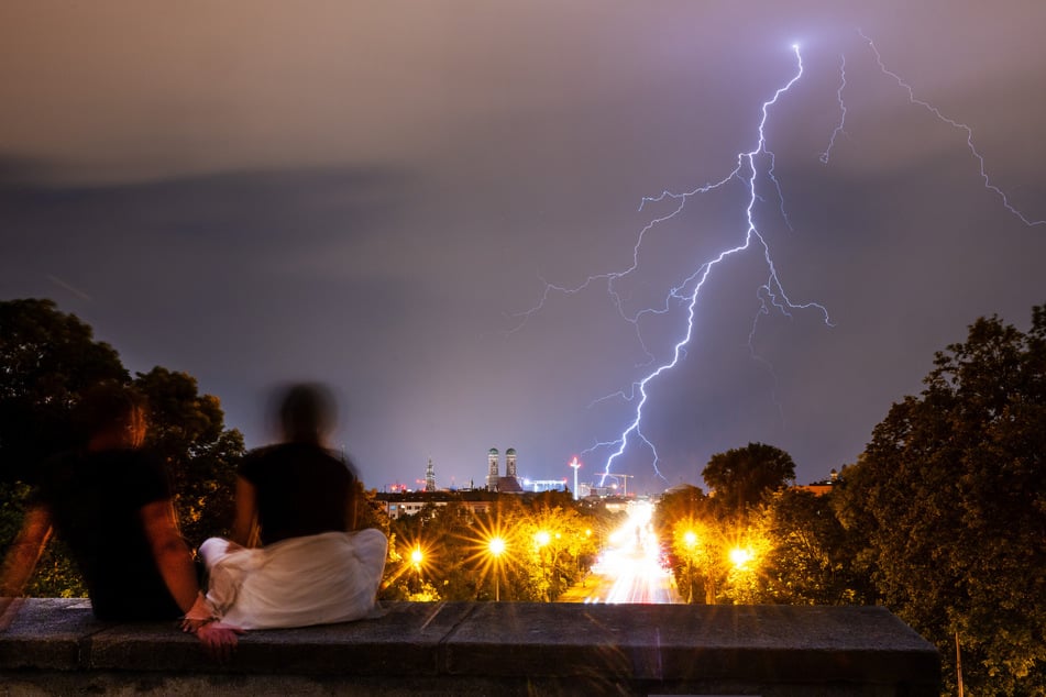 Im Städtevergleich schlägt in München besonders oft der Blitz ein.