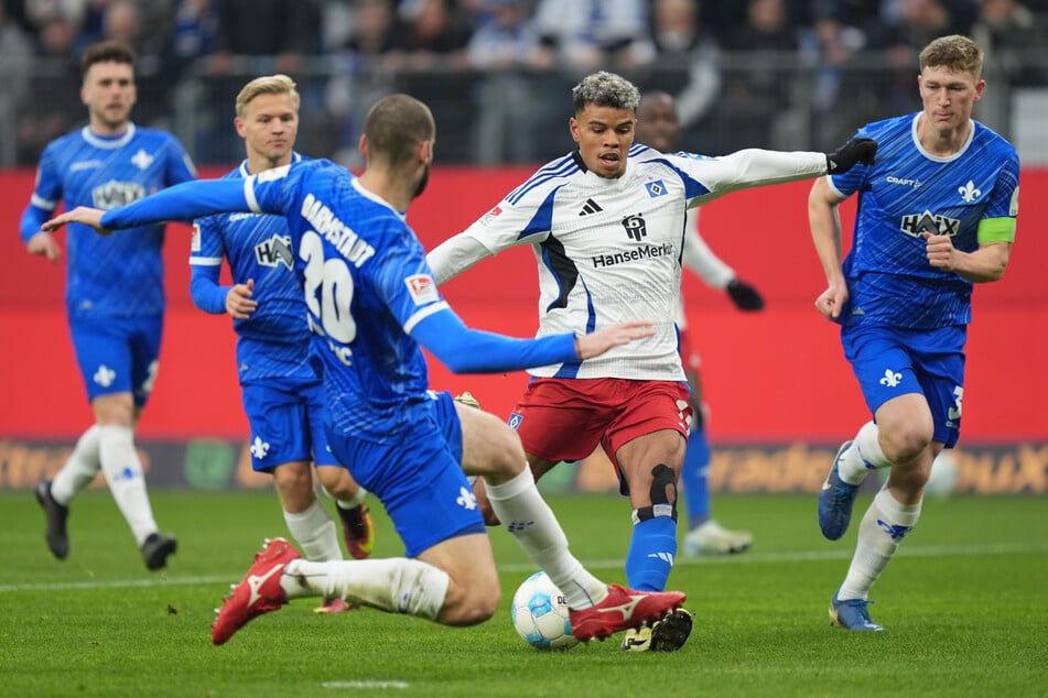 Die Duelle zwischen dem HSV und dem SV Darmstadt 98 waren in der Vergangenheit immer recht ausgeglichen. Wer geht am Samstag als Sieger vom Platz?