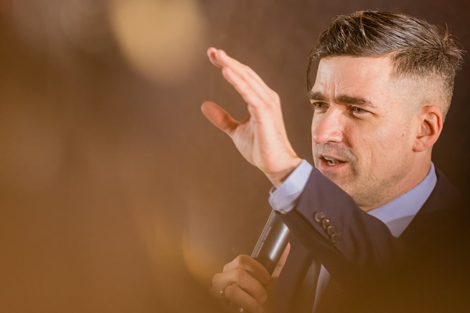 AfD-Beschluss: So will Partei künftig mit Rechtsextremist Sellner umgehen