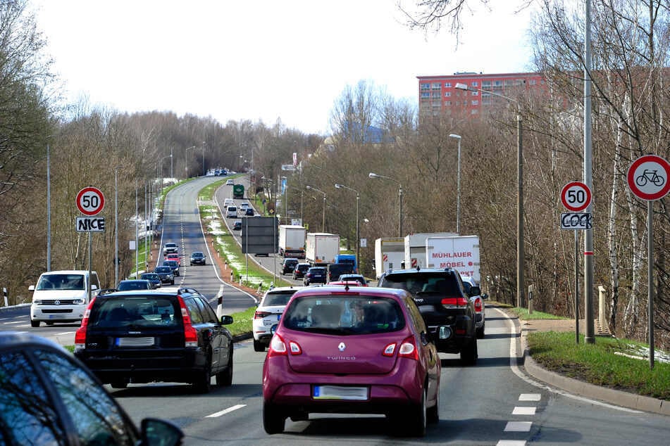 Tempo 50 auf dem Südring: Nach der Helbersdorfer Straße fordern weitere Anwohner statt Tempo 70 eine Tempo-50-Zone.