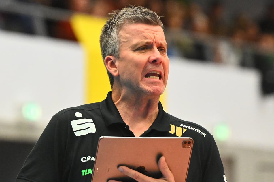 Coach Alexander Waibl (56) glaubt im Rückspiel an den Achtelfinal-Einzug.