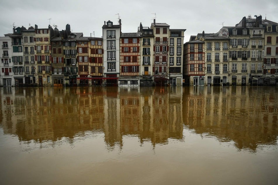 The city center of Bayonne in the west of France is also largely flooded.