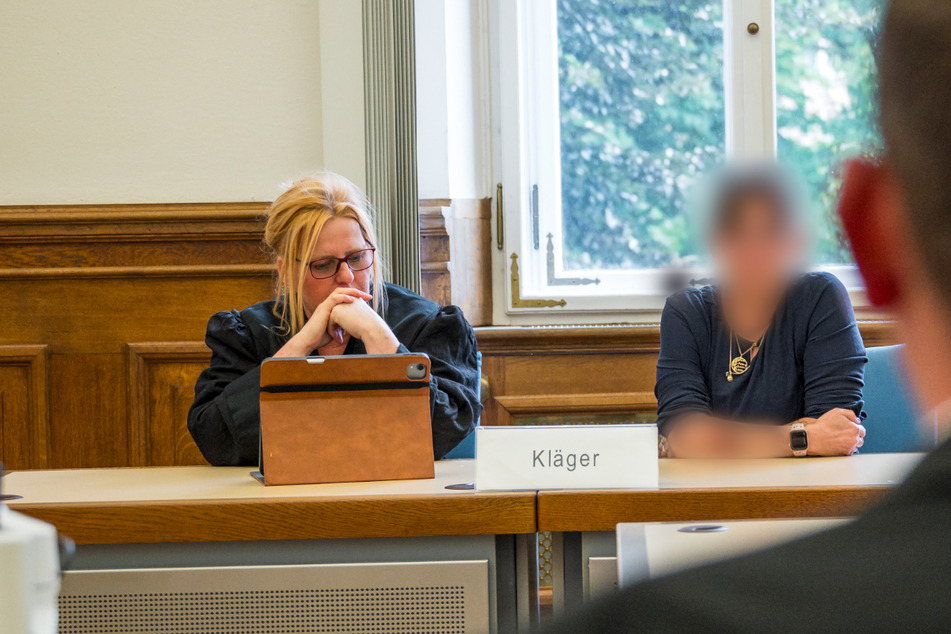 Mutter von getöteter Peggy pocht auf Schmerzensgeld: Gericht schiebt Riegel vor