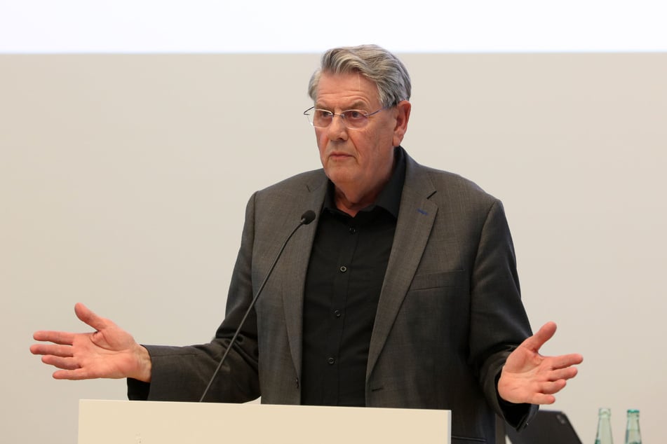 BfZ-Gründer Tristan Drechsel (71) kritisierte das Rathaus-Sparpaket scharf und kassierte prompt OB-"Schelte".