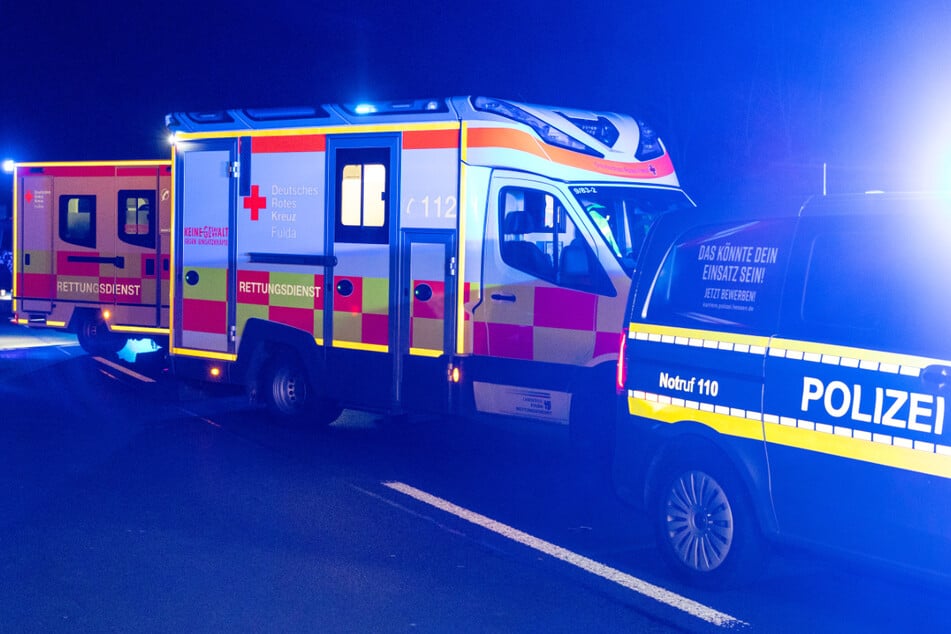Polizei, Rettungsdienst und Feuerwehr hatten alle Hände voll zu tun.