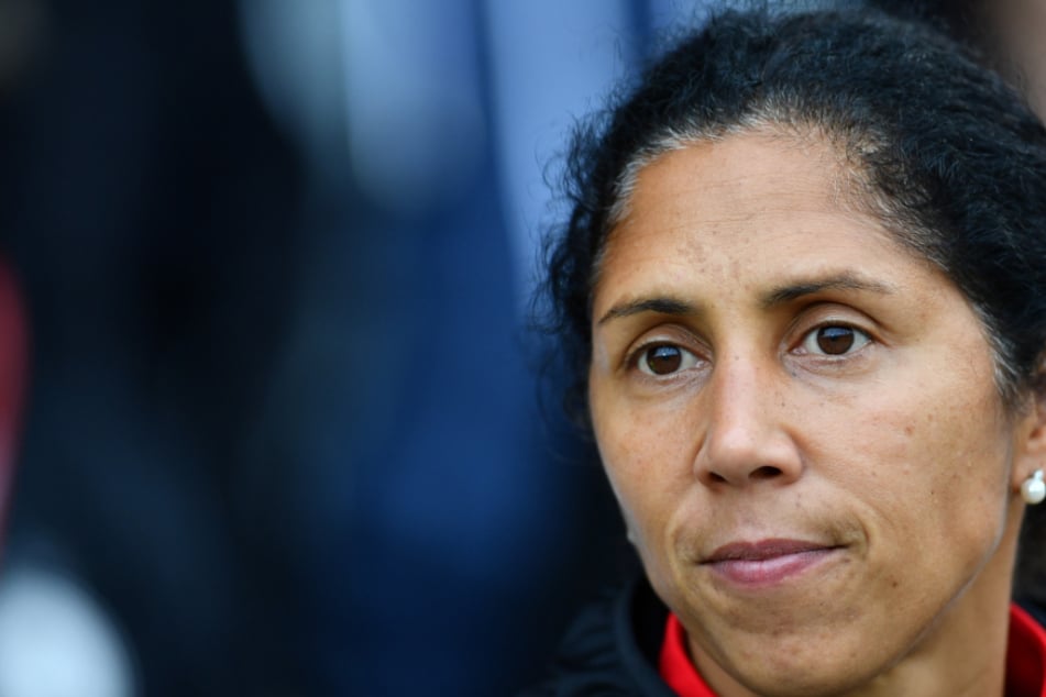 Steffi Jones vom DFB enttäuscht: Das hätte sie sich nach der WM gewünscht