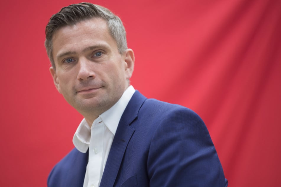 Martin Dulig (46, SPD).