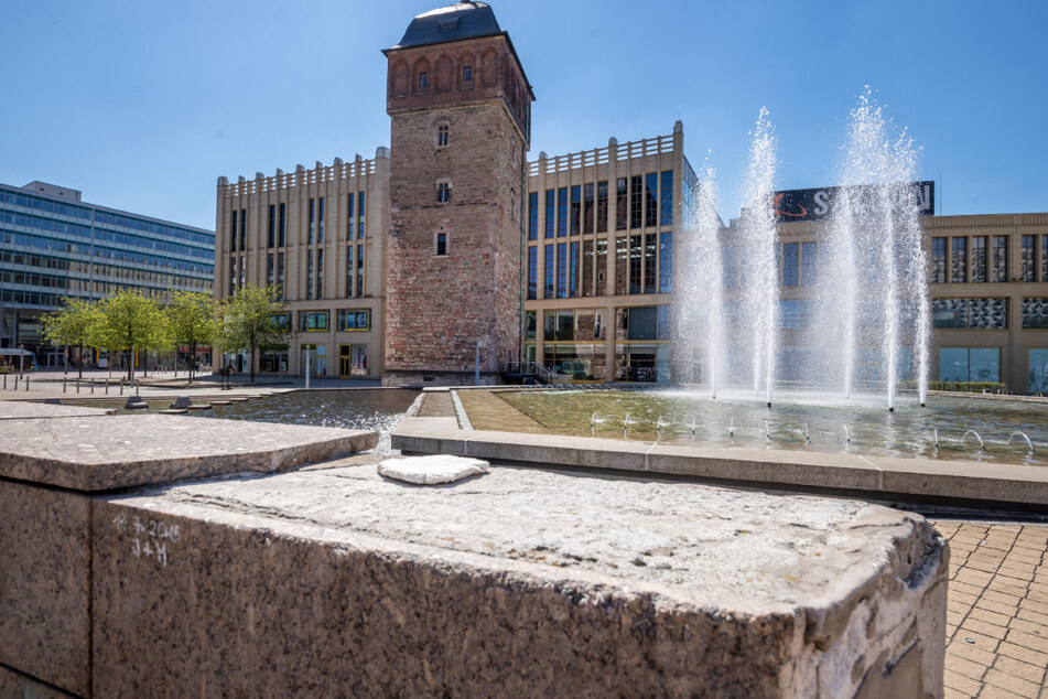 In Chemnitz gibt es viele Brunnen zu entdecken, beispielsweise den im Stadthallenpark.