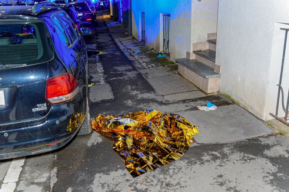 Lebensgefahr! 27-Jähriger auf offener Straße niedergestochen