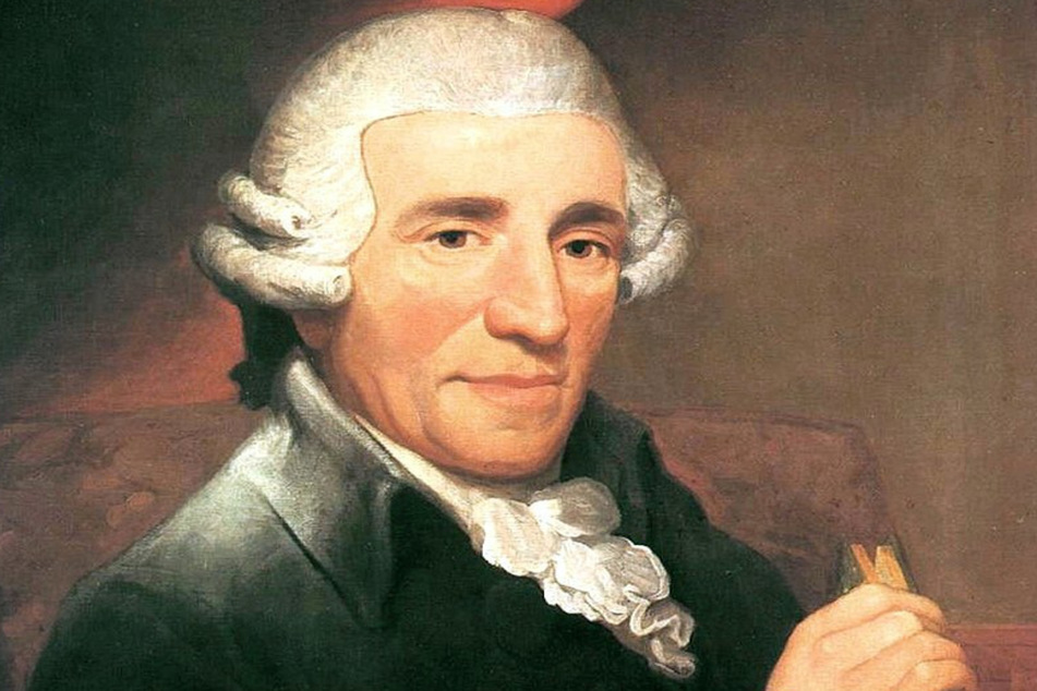 Die Melodie der Hymne stammt von Joseph Haydn (1732 - 1809) - ursprünglich als Lied "Gott erhalte Franz, den Kaiser" 1796 zu Ehren des römisch-deutschen Kaisers Franz II. komponiert.