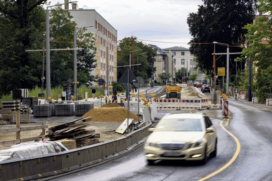 Der unsichere Baugrund hat die Arbeiten an der Bautzner Straße bereits mehrfach verzögert.