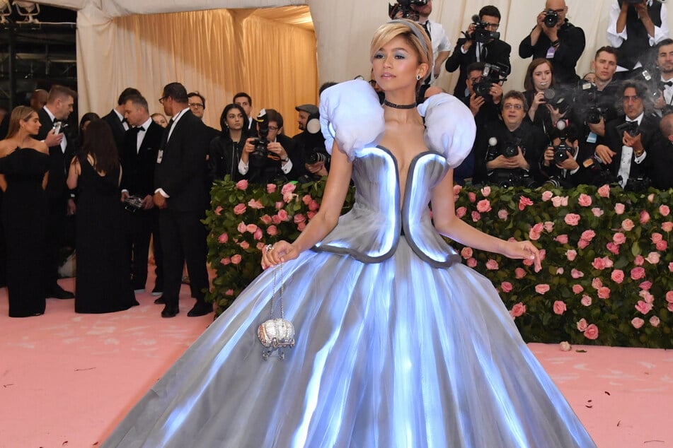 Zendaya wore a Cinderella-inspired Tommy Hilfiger gown to the 2019 Met Gala.