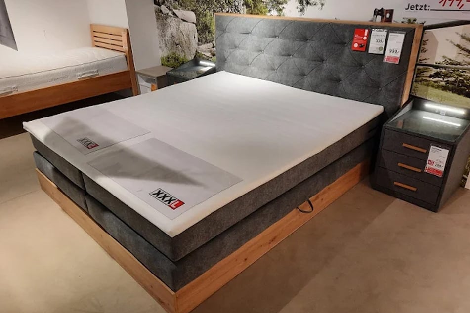 Deutscher Möbelriese öffnet am Sonntag (26.4.) mit diesen Angeboten