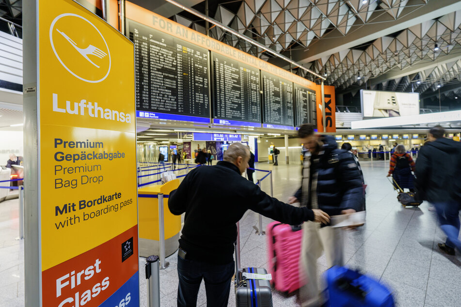 Der Warnstreik des Bodenpersonals der Lufthansa ist beendet. Die Tarifgespräche mit Verdi werden fortgesetzt.