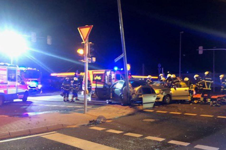 Vorfahrt ignoriert: Heftiger Crash in Halberstadt