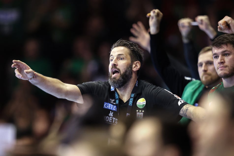 Mit Halbzeit zwei kann Bennet Wiegert (44) zufrieden sein.