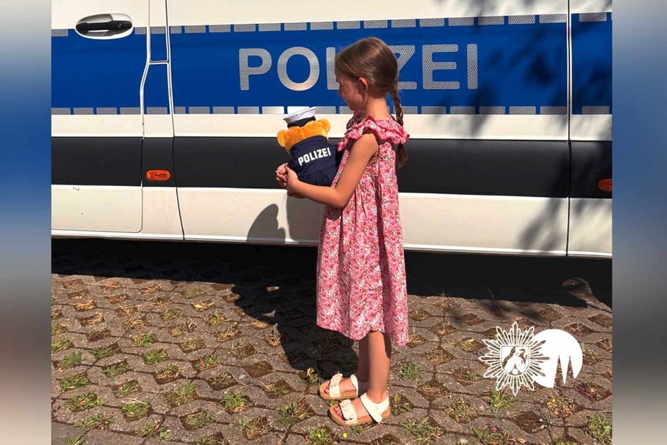 Die sechsjährige Nachwuchs-Ermittlerin half der Polizei dabei, den gestohlenen Familien-Jeep aufzuspüren.